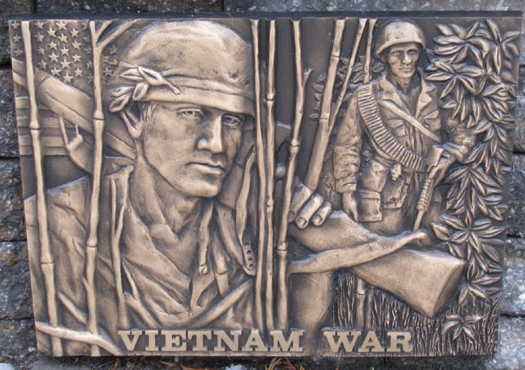 TULLYTOWN BOROUGH VETERANS MEMORIAL PLAQUE E