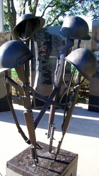 KAY COUNTY WAR MEMORIAL BATTLEFIELD CROSSES