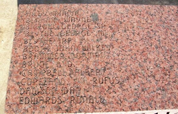 DEPEW COMMUNITY VETERANS MEMORIAL HONOR ROLL STONES X
