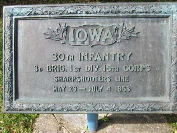 30TH IOWA INFANTRY SHARPSHOOTERS AT VICKSBURG MEMORIAL PLAQUE