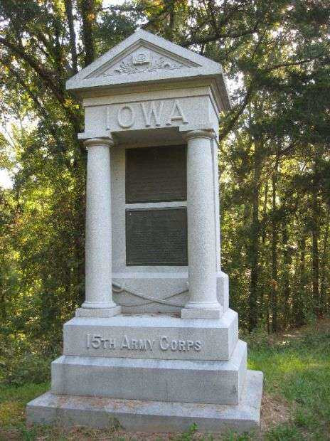 15TH ARMY CORPS AT VICKSBURG MEMORIAL