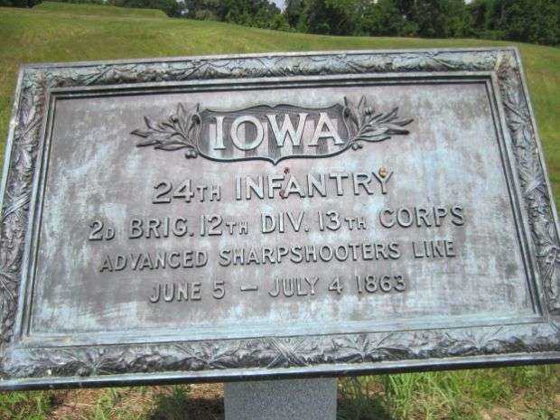 24TH IOWA INFANTRY ADVANCED SHARPSHOOTERS AT VICKSBURG MEMORIAL PLAQUE