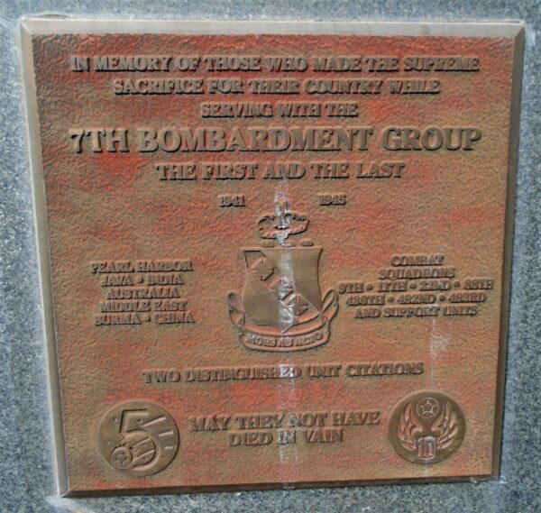 USAF ACADEMY 7TH BOMBARDMENT GROUP WAR MEMORIAL PLAQUE
