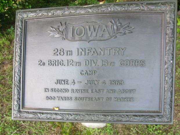 28TH IOWA INFANTRY RAVINE AT VICKSBURG MEMORIAL PLAQUE