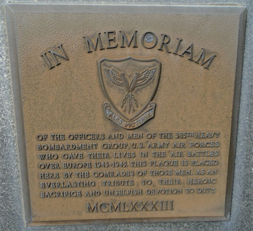 385TH BOMBARDMENT GROUP (H) WAR MEMORIAL PLAQUE