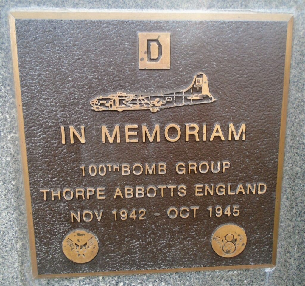 100TH BOMB GROUP WAR MEMORIAL PLAQUE