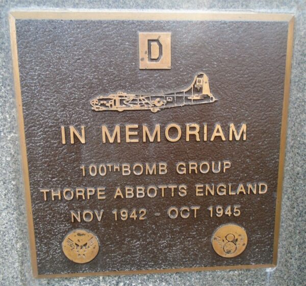 100TH BOMB GROUP WAR MEMORIAL PLAQUE