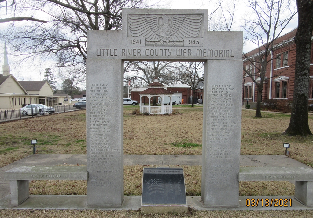 LITTLE RIVER COUNTY WAR MEMORIAL FRONT