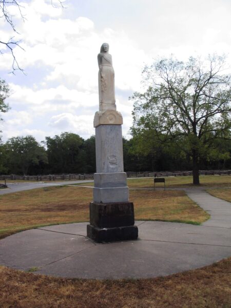A REUNITED SOLDIERY WAR MEMORIAL