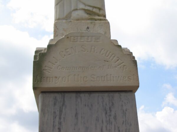 A REUNITED SOLDIERY WAR MEMORIAL STONE B