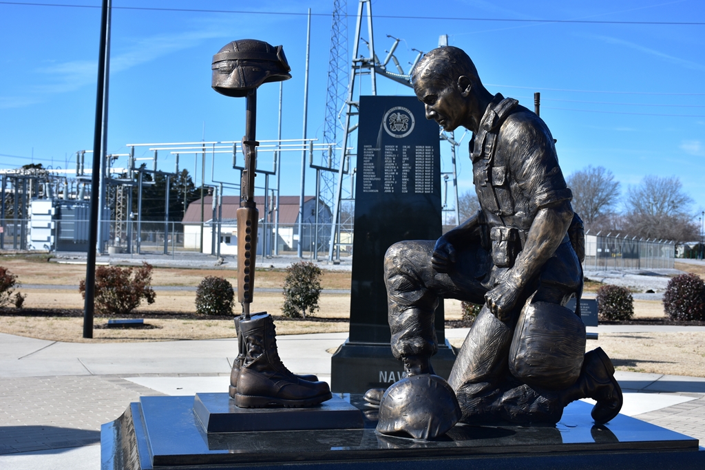 MORGAN COUNTY, AL VETERANS MEMORIAL BATTLEFIELD CROSS