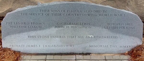 THE SERVICE STAR LEGION WORLD WAR I MEMORIAL STONE B