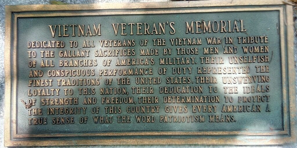 EUFAULA VIETNAM VETERAN’S MEMORIAL PLAQUE A