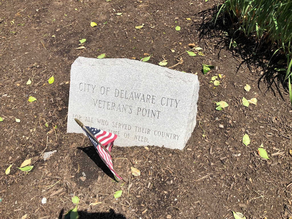 CITY OF DELAWARE CITY VETERANS POINT MEMORIAL STONE