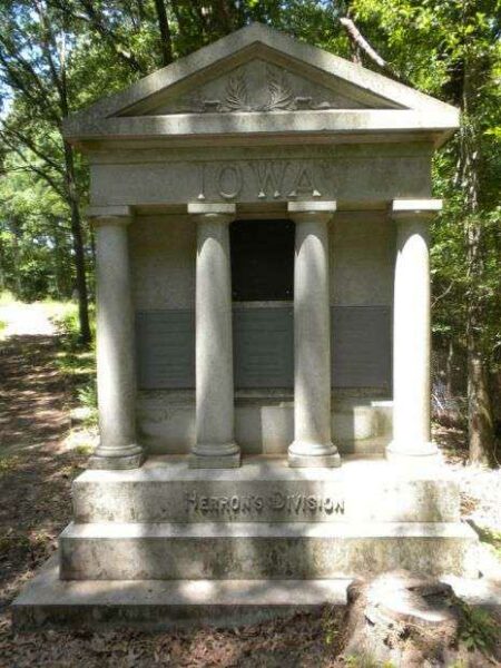 HERRON’S DIVISION AT VICKSBURG MEMORIAL