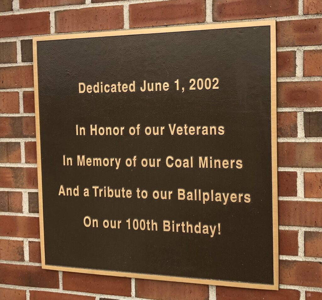 AMERICAN LEGION POST 917 VETERANS MEMORIAL PLAQUE