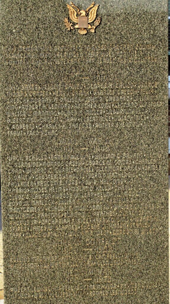 GARRARD COUNTY WAR VETERANS MEMORIAL CLOSE-UP