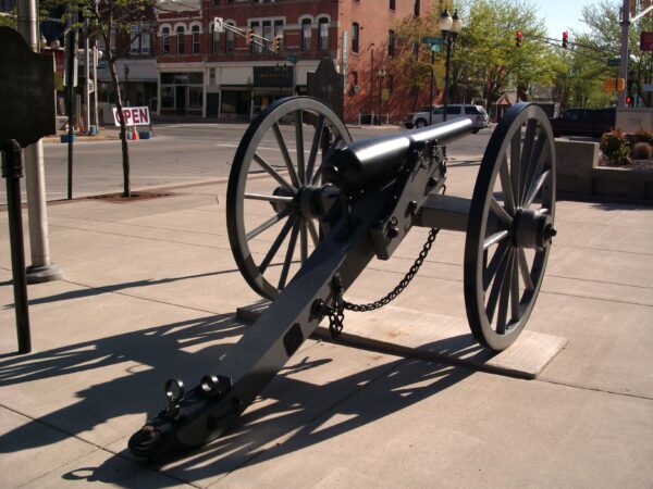 WELLS COUNTY 1861 CIVIL WAR CANNON MEMORIAL