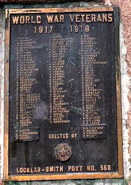 LOCKLAR-SMITH POST NO. 550 WORLD WAR VETERANS MEMORIAL PLAQUE