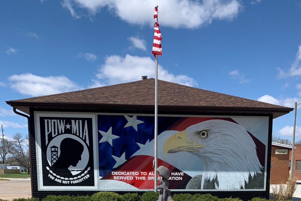 ALEDO ALL VETERANS WAR MEMORIAL MURAL
