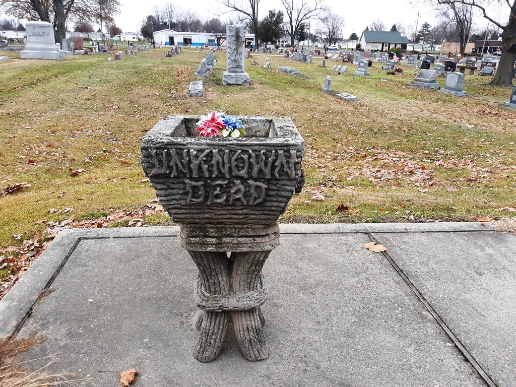BLISSFIELD UNKNOWN DEAD CIVIL WAR MEMORIAL