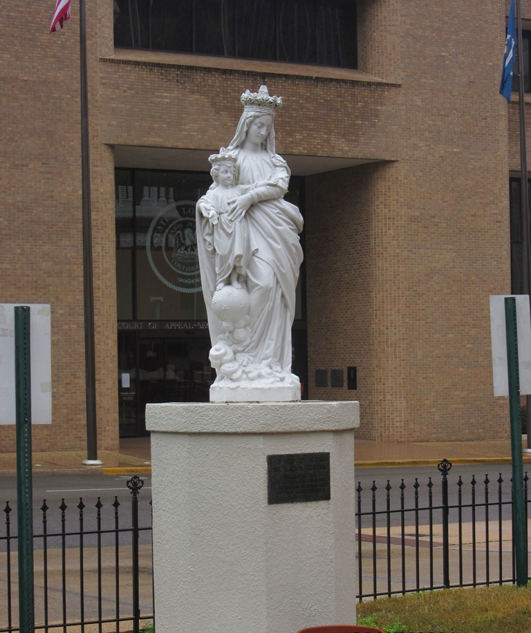 PRO DEO ET PATRIA WAR MEMORIAL