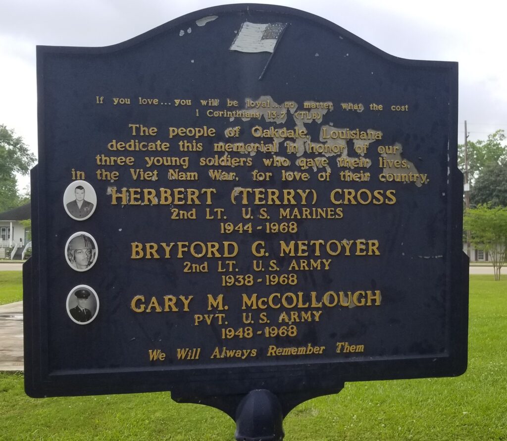 OAKDALE, LOUISIANA VIET NAM WAR KIA MEMORIAL MARKER