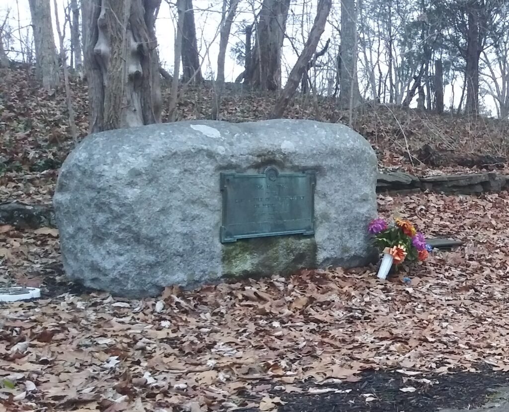 THE MARTYRS OF THE REVOLUTION LIE BURIED HERE MEMORIAL