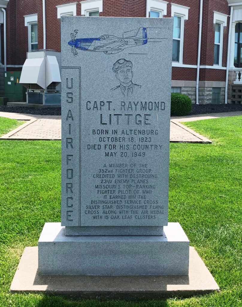 CAPT, RAYMOND LITTGE WAR MEMORIAL