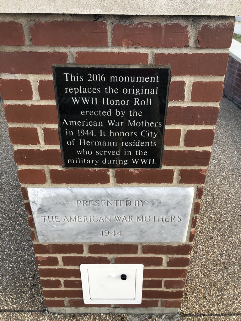 HERMANN HONOR ROLL WW II MEMORIAL PLAQUE A
