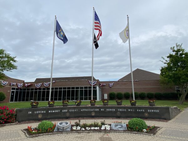 RIVERVIEW VETERANS MEMORIAL