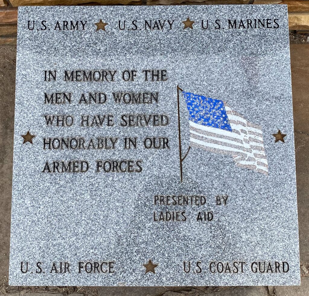 LUTHERAN WAR VETERANS MEMORIAL STONE