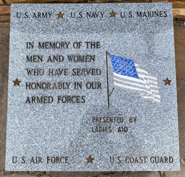 LUTHERAN WAR VETERANS MEMORIAL STONE