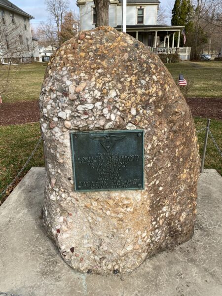 MANCHESTER AND COMMUNITY WORLD WARS SUPREME SACRIFICE MEMORIAL