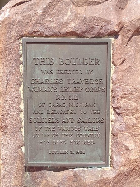 SOLDIERS AND SAILORS MEMORIAL BOULDER PLAQUE