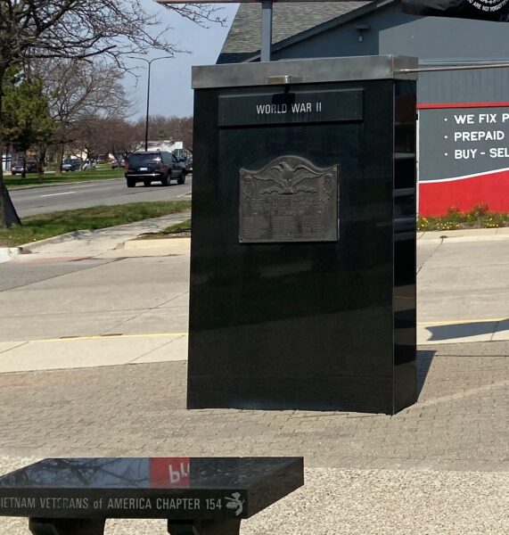EAST DETROIT HIGH SCHOOL WORLD WAR II MEMORIAL