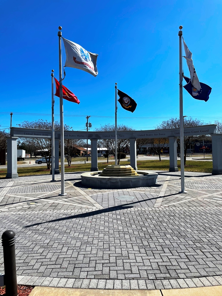 VETERANS MEMORIAL AT JACK LAUGHERY PARK