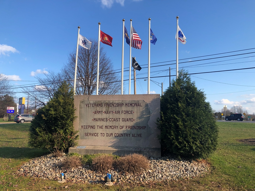 VETERANS FRIENDSHIP MEMORIAL