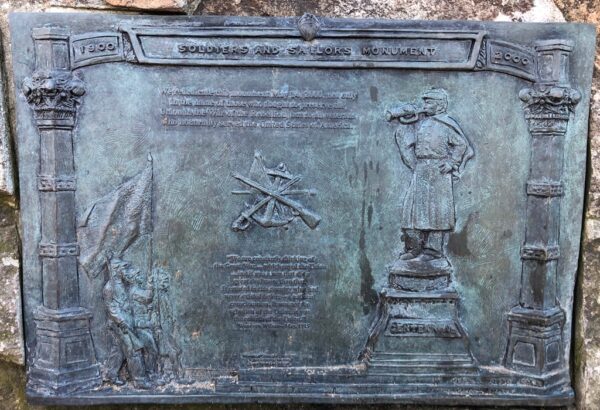 SOLDIERS AND SAILORS MONUMENT REDEDICATION PLAQUE CLOSE-UP