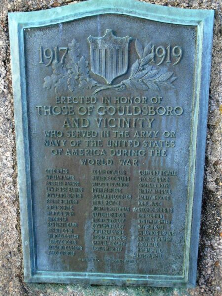 GOULDSBORO AND VICINITY WORLD WAR MEMORIAL PLAQUE