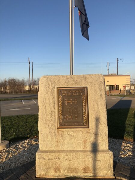 ARMSTRONG CORK COMPANY ROLL OF HONOR WORLD WAR II MEMORIAL