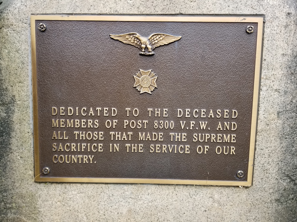 V,F,W, POST 8300 WAR VETERANS MEMORIAL PLAQUE