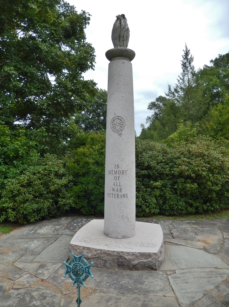 RHODE ISLAND VETERANS MEMORIAL CEMETERY ALL WARS MEMORIAL