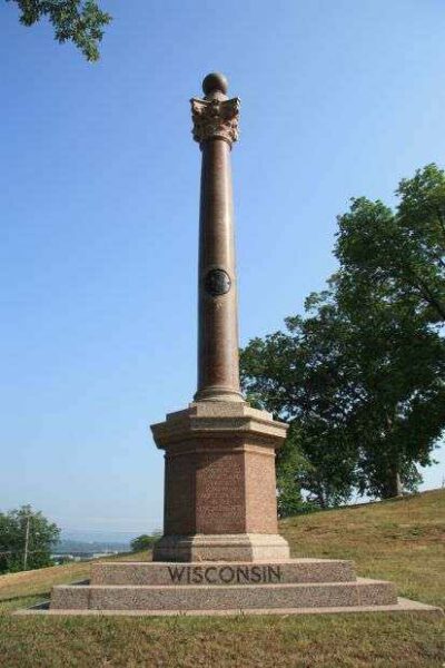 WISCONSIN MEMORIAL AT CHATTANOOGA