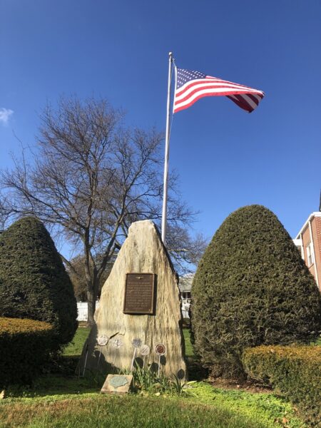 MOHNTON WAR VETERANS MEMORIAL