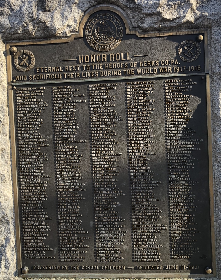 BERKS CO. PA. ULTIMATE SACRIFICE WORLD WAR MEMORIAL PLAQUE