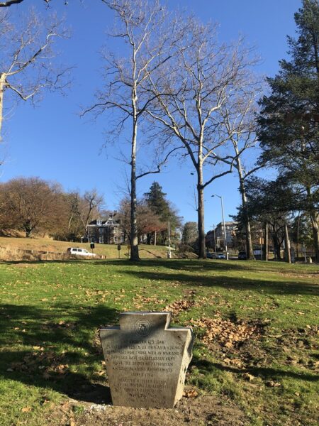 THE ARTILLERISTS OAK MEMORIAL