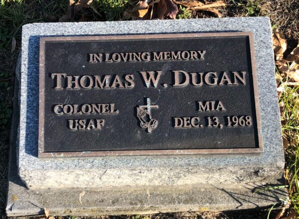 THOMAS W. DUGAN WAR MEMORIAL TREE PLAQUE