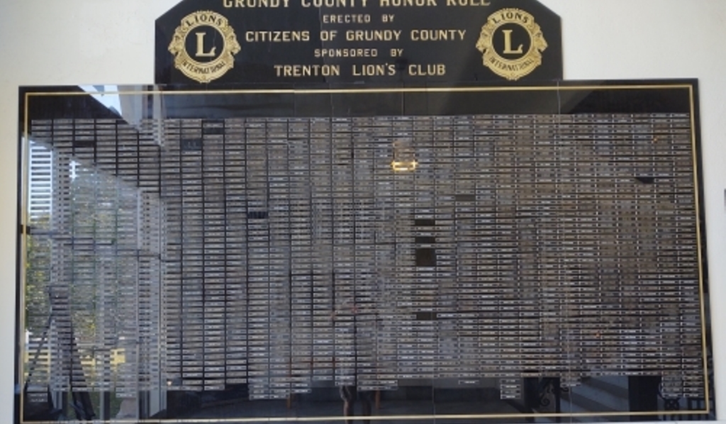 GRUNDY COUNTY HONOR ROLL MEMORIAL PLAQUE