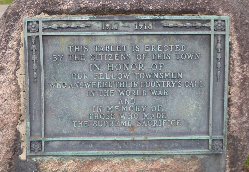 RANDOLPH WORLD WAR MEMORIAL PLAQUE